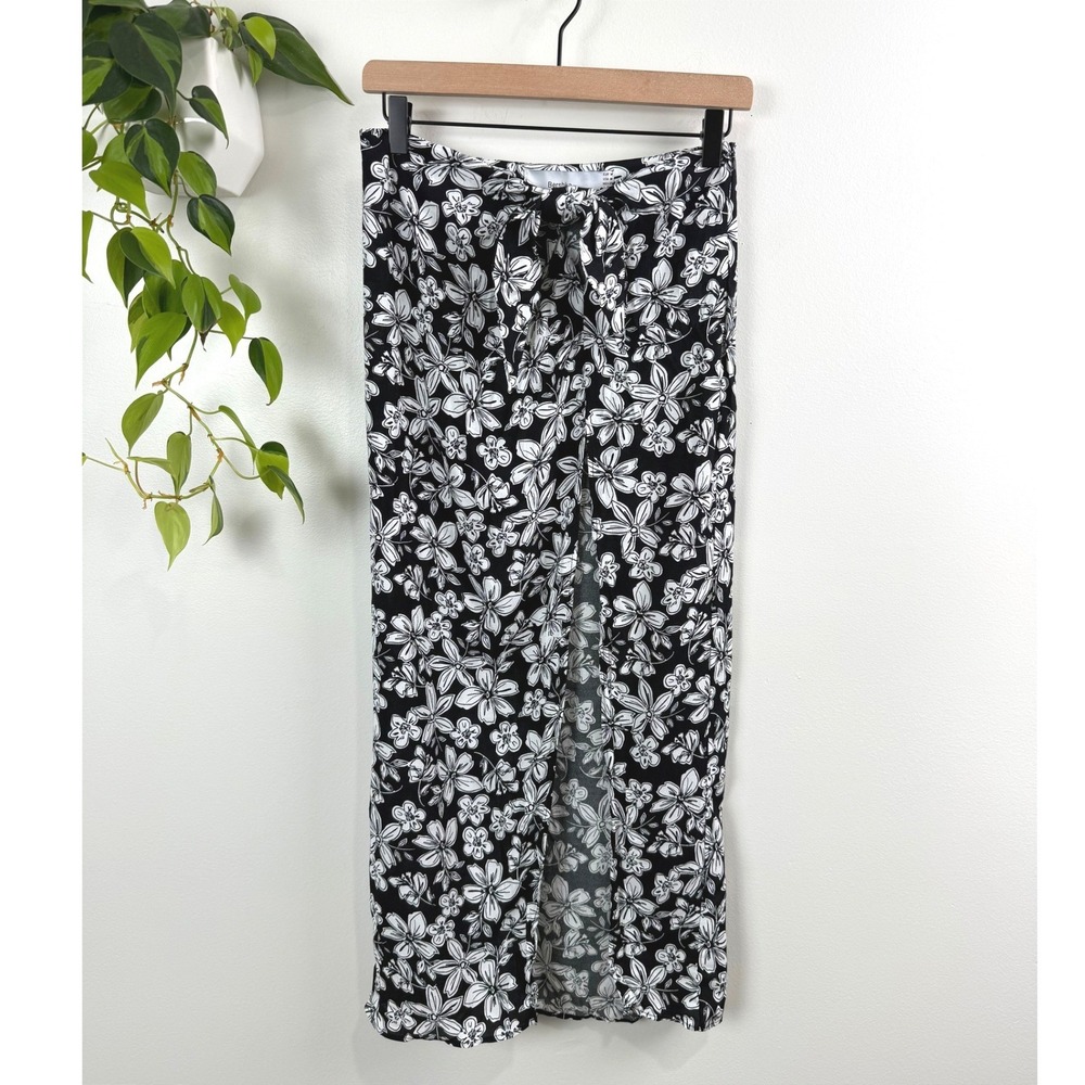 Bershka Black White Floral Tie Front Slit Midi Skirt M Resort Boho Tropical